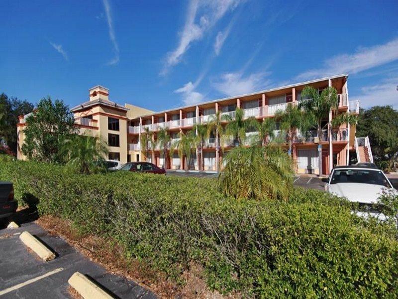 Howard Johnson By Wyndham Tropical Palms Kissimmee Exterior foto